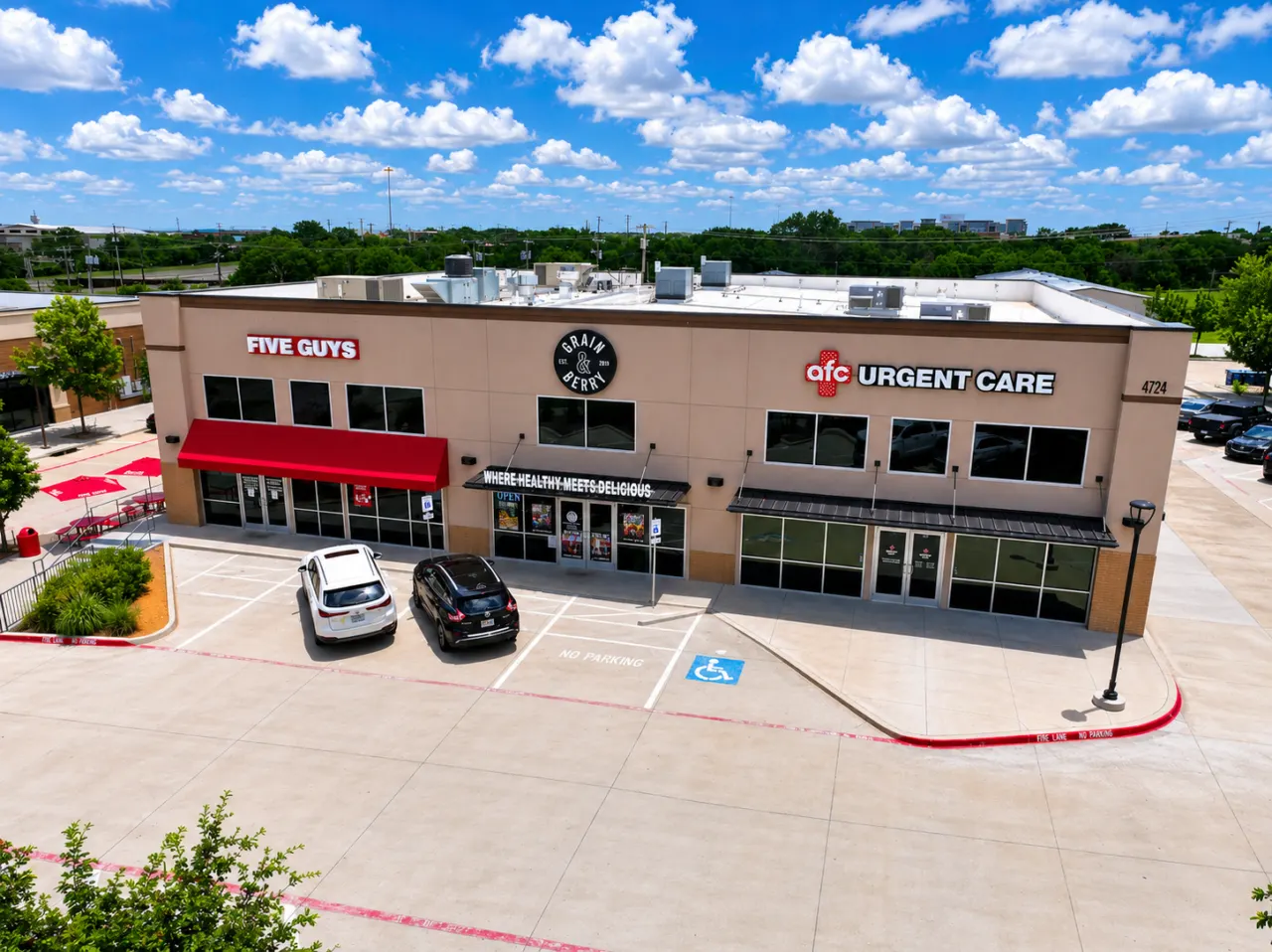 The Shoppes at Lakeview in Rowlett, TX